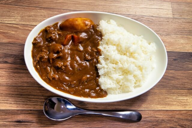 隠し味を加えたカレーライス